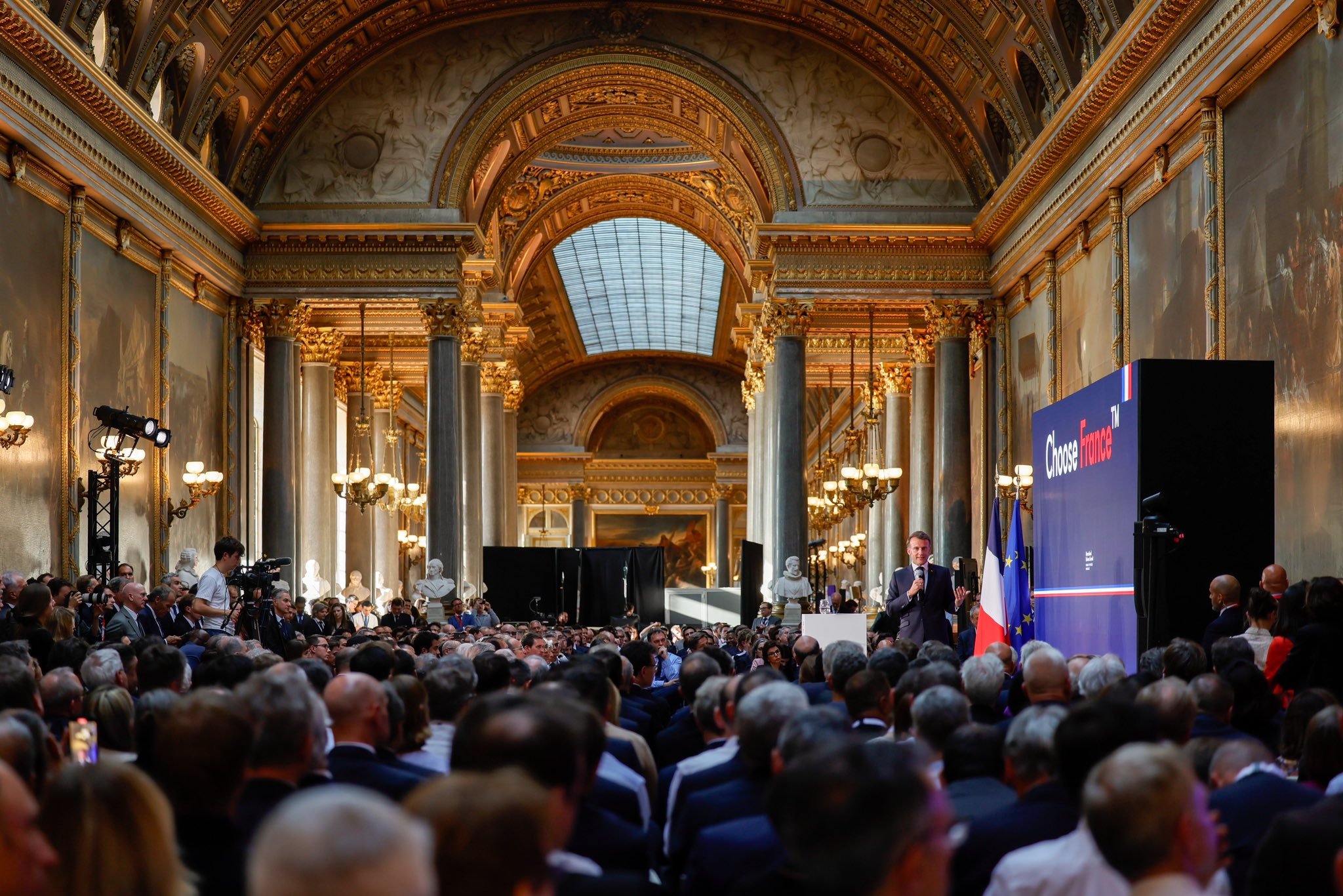 Choose France 2025: Un Record de 40,8 Milliards d'Euros d'Investissements dans l'Hébergement, une bonne nouvelle pour l'Écosystème Tech